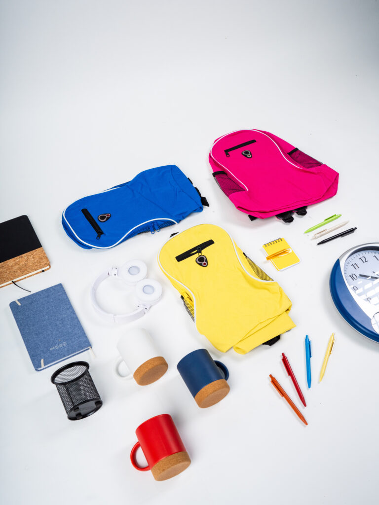 Promocionales personalizados para doctores y farmacias: libretas, bolígrafos, estuches médicos y accesorios tecnológicos para consultorios y hospitales.